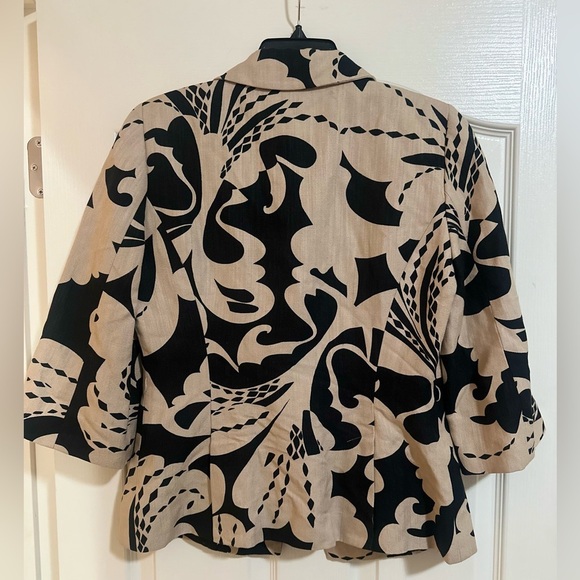 Women’s SEMANTIKS Beige Black Floral Linen Blend Snap Buisness Casual Blazer 10 - Picture 8 of 10